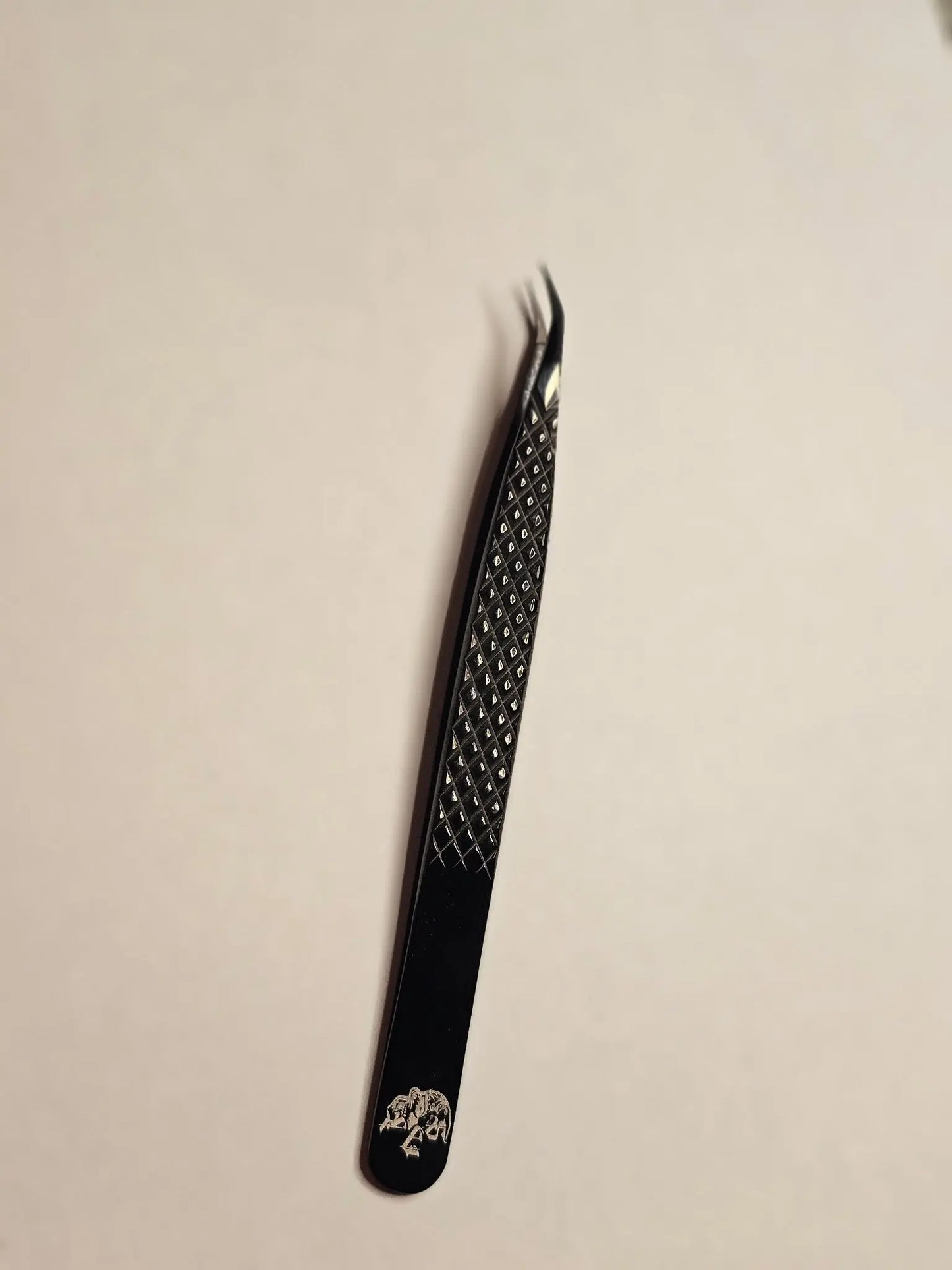 Catrina Curve Isolation & Volume Tweezers Sinners Vice Lashes